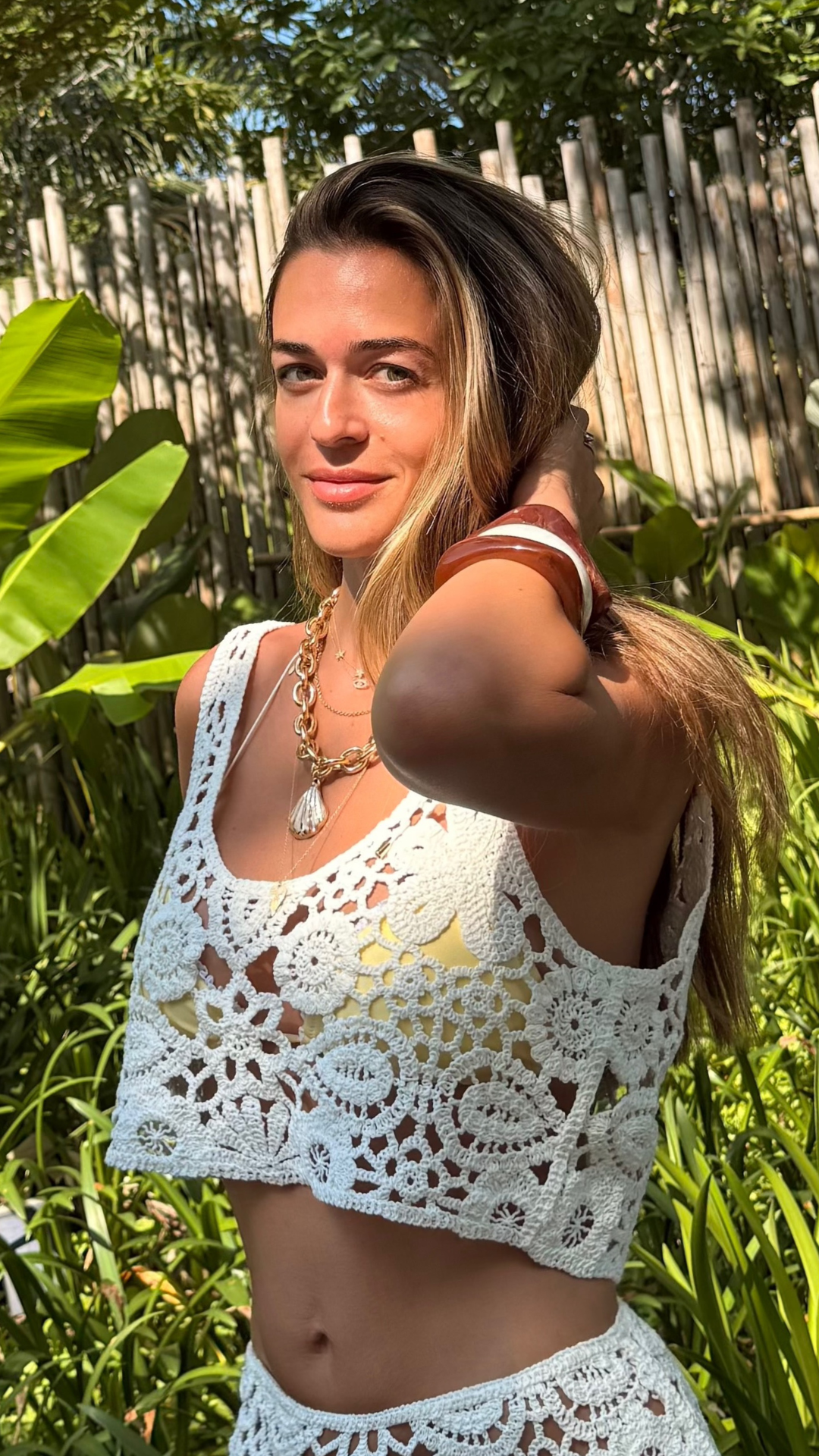 CHUNKY SHELL NECKLACE