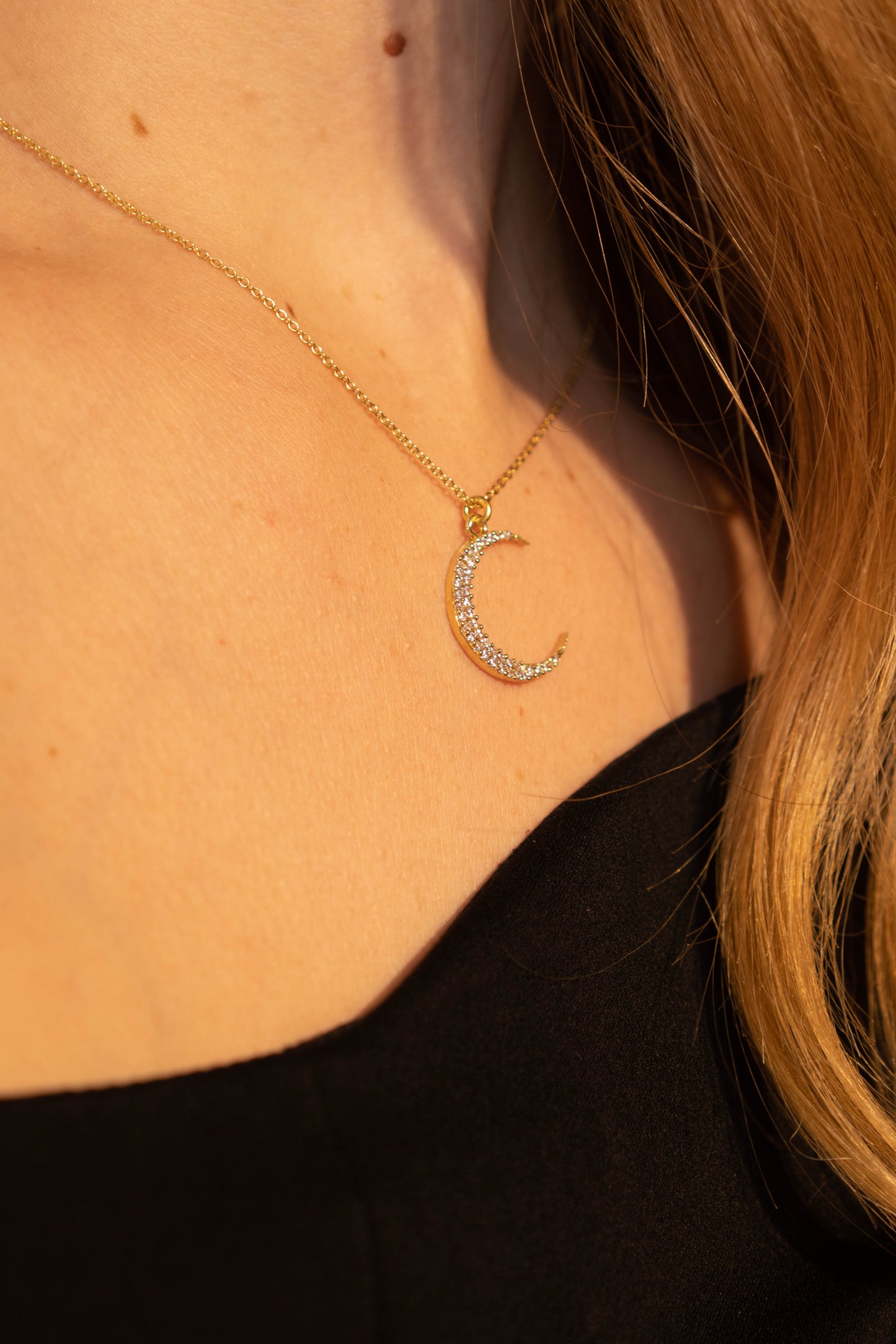 MOON Necklace (Diamonds)