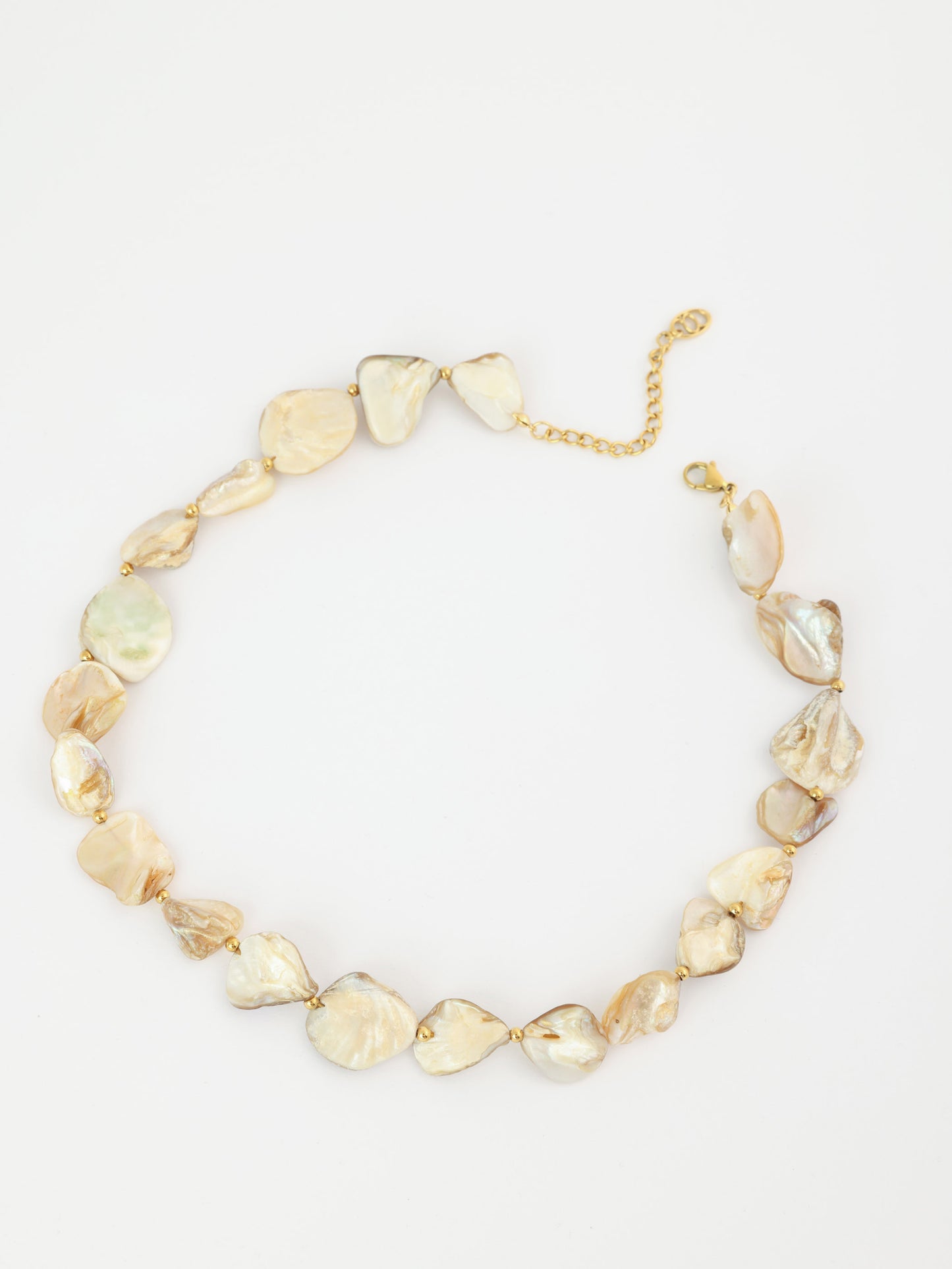 SEA ROCK PEARL NECKLACE