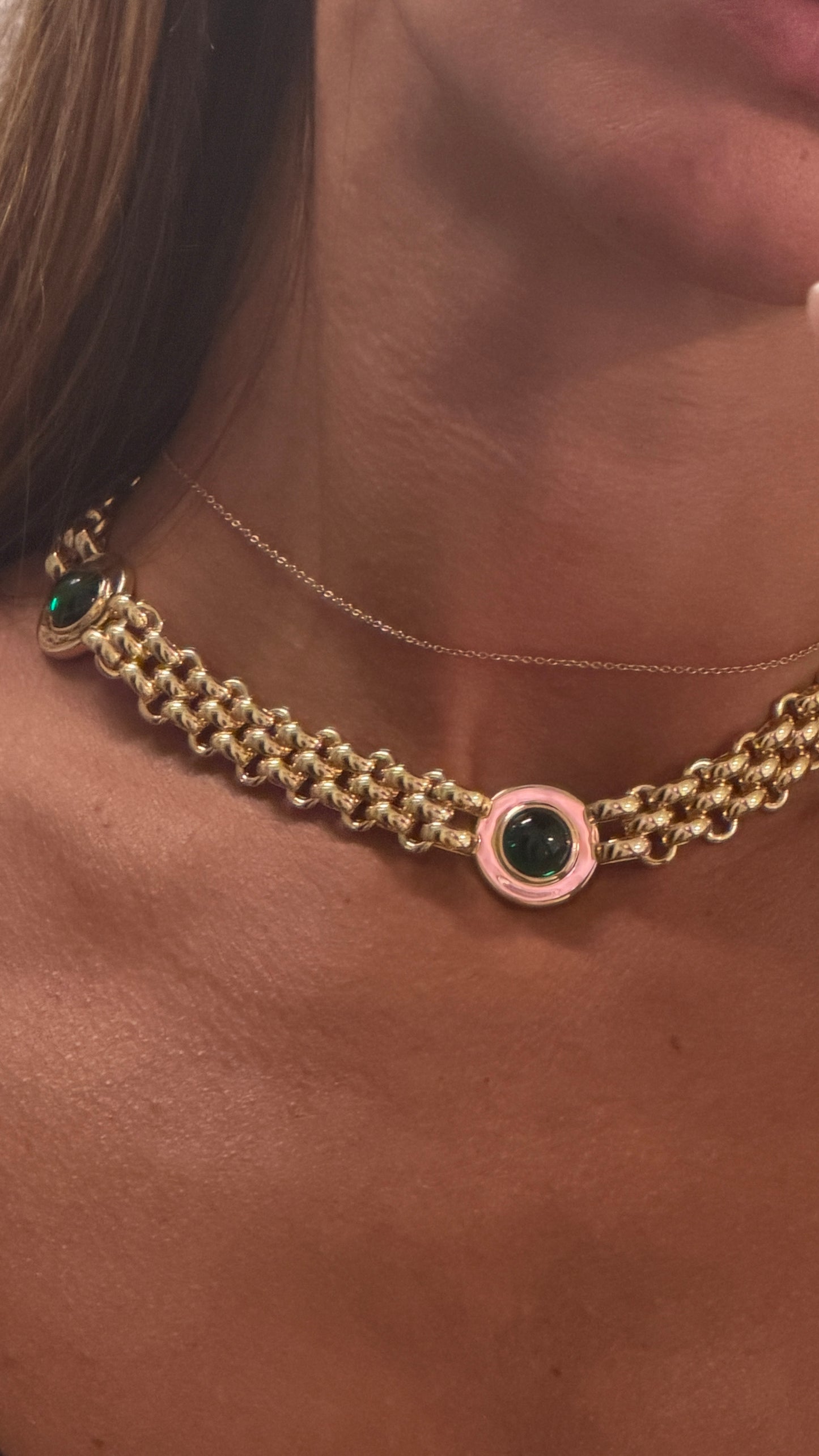 Iconic drops (green) necklace