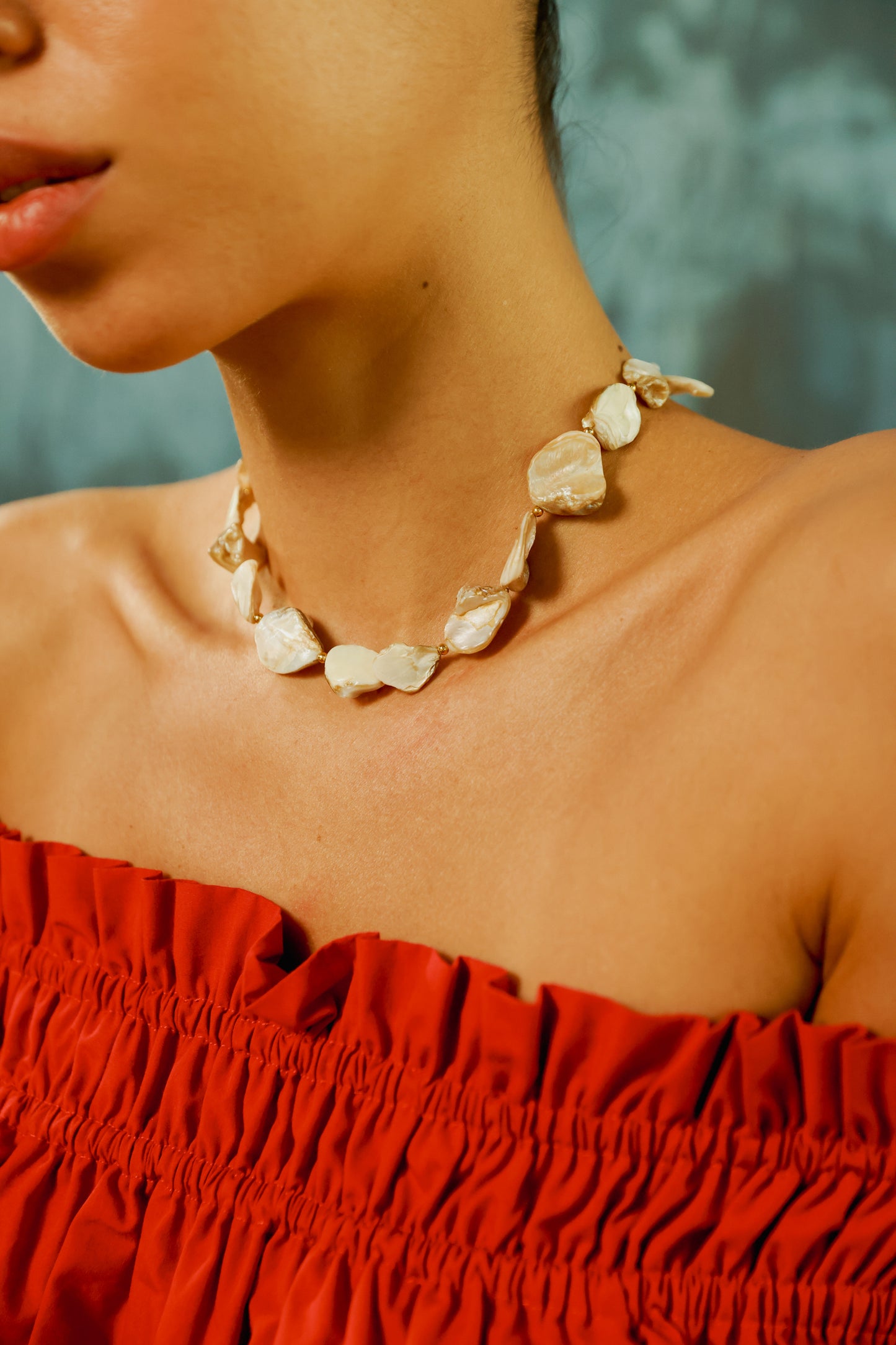 SEA ROCK PEARL NECKLACE